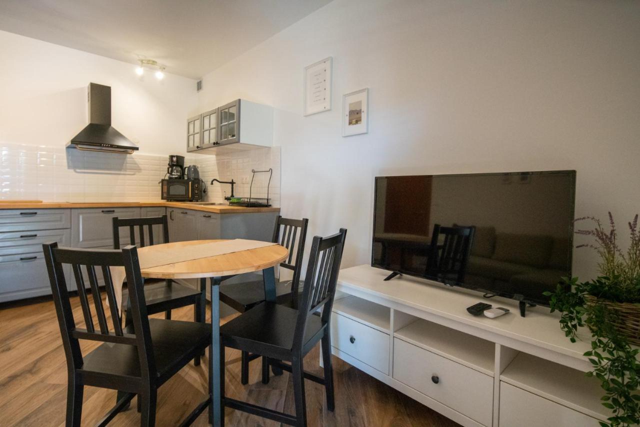 Apartmani Mara Pakoštane Exterior foto