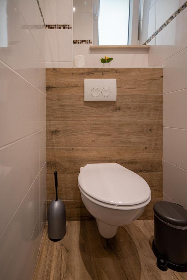 Apartmani Mara Pakoštane Exterior foto